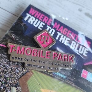 Seattle Mariners MLB T-Mobile Park Opening Day Souvenir Pin NWT